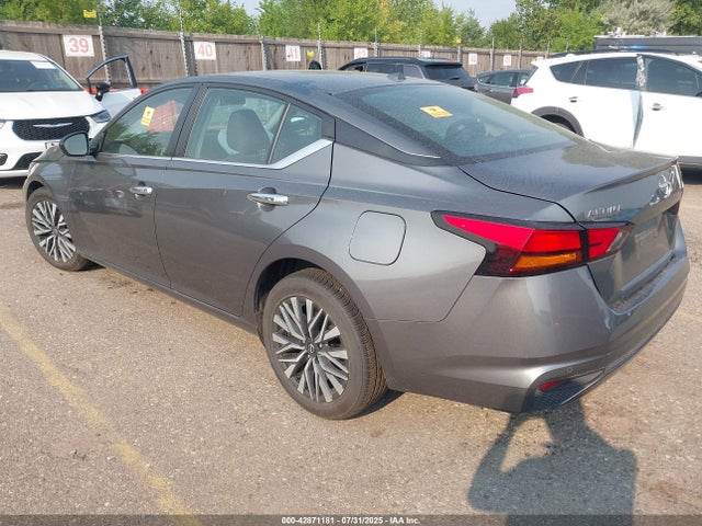 Nissan 2024 2024 1N4BL4DV5RN370914 Image 3