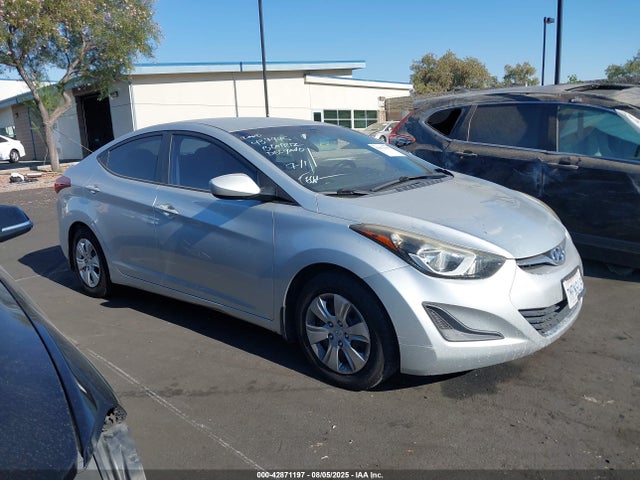 Hyundai dohc mpi nu 2016 5NPDH4AE6GH666420 Image 13