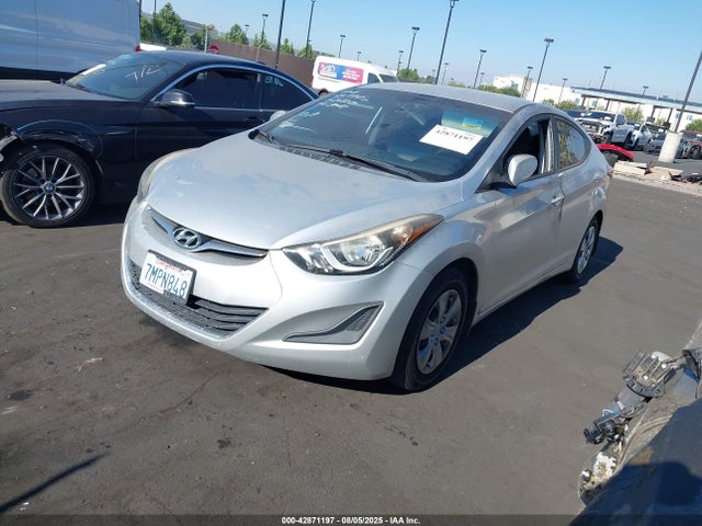 Hyundai dohc mpi nu 2016 5NPDH4AE6GH666420 Image 2