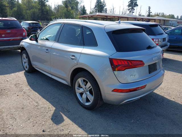 2018 AUDI Q5 WA1ANAFY2J2085464 Photo 2
