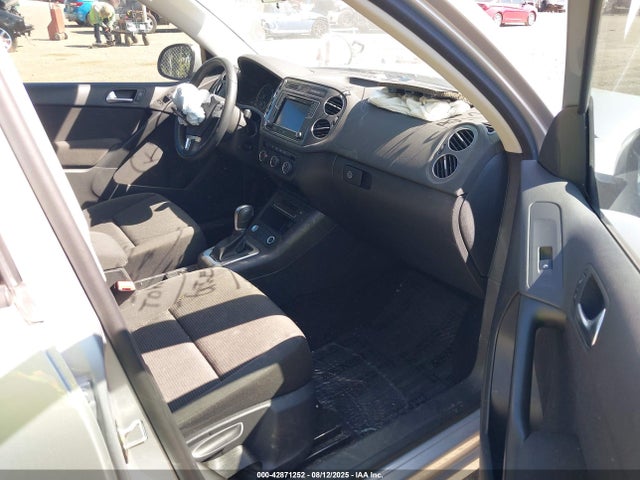 WVGBV7AX5HK052461 Volkswagen 2.0 tsi