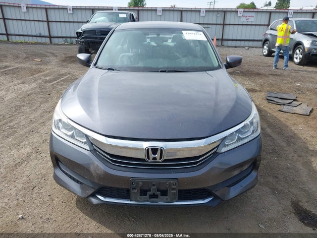 1HGCR2F35HA237073 Honda k24w1