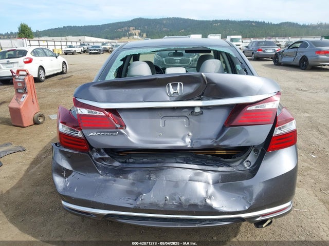 1HGCR2F35HA237073 Honda k24w1