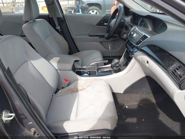 1HGCR2F35HA237073 Honda k24w1