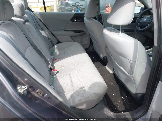 1HGCR2F35HA237073 Honda k24w1