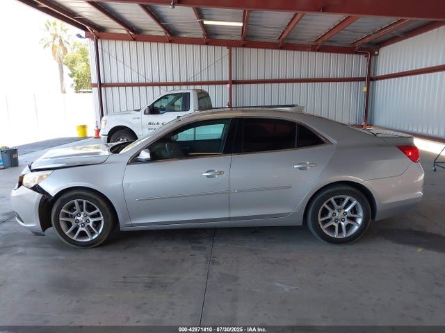 Chevrolet lkw 2015 1G11C5SL6FF329932 Image 14