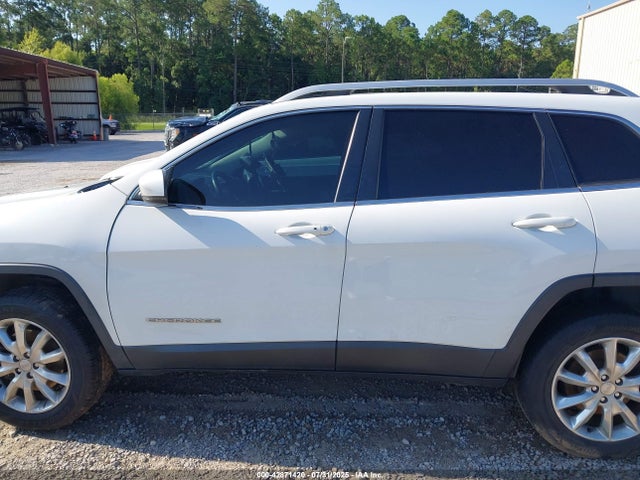 1C4PJMDS5FW751874 Jeep Cherokee
