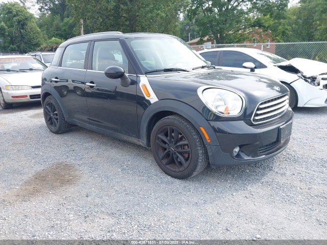 2013 MINI COUNTRYMAN WMWZB3C58DWM31034 Photo 0