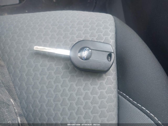 1FMCU9G9XHUD85710 Ford 2017