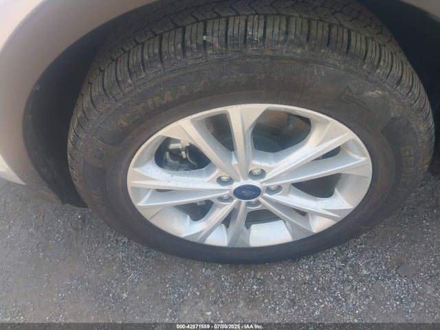 1FMCU9G9XHUD85710 Ford 2017