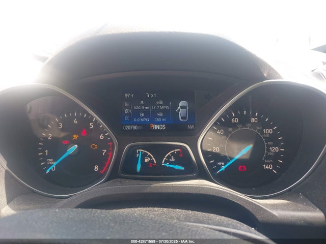 1FMCU9G9XHUD85710 Ford 2017