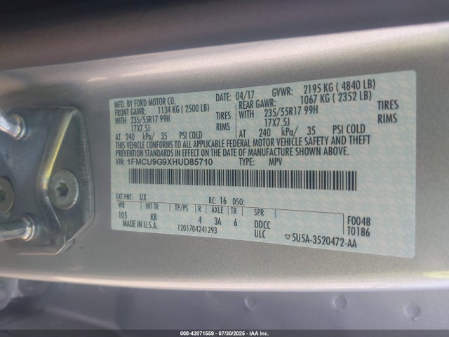 1FMCU9G9XHUD85710 Ford 2017