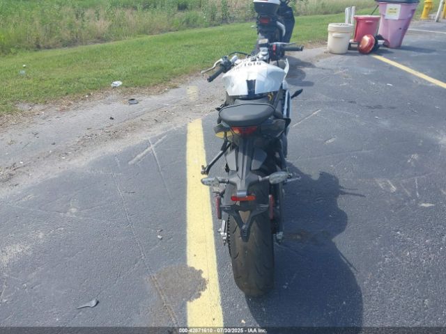 2025 TRIUMPH MOTORCYCLE DAYTONA SMTL23UF5STBT9151 Photo 5