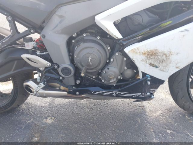 2025 TRIUMPH MOTORCYCLE DAYTONA SMTL23UF5STBT9151 Photo 7