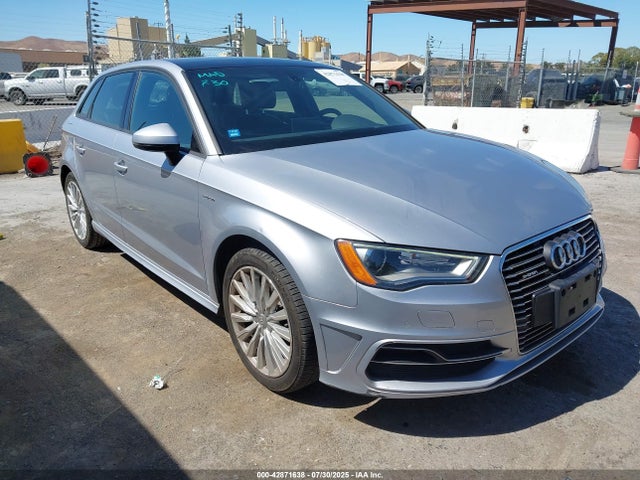 2016 AUDI A3 E-TRON WAUUPBFFXGA164328 Photo 0