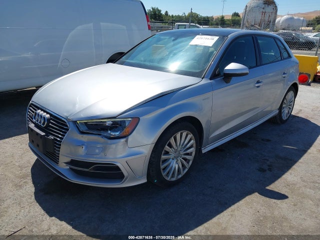 2016 AUDI A3 E-TRON WAUUPBFFXGA164328 Photo 1