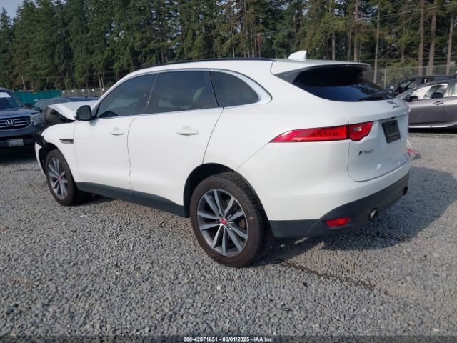 2017 JAGUAR F-PACE SADCK2BV1HA073707 Photo 2