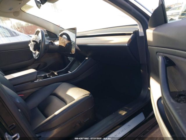 2019 TESLA MODEL 3 5YJ3E1EA5KF324572 Photo 4