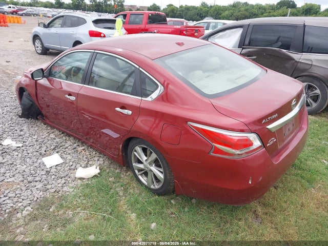 1N4AL3AP9FN895479 Nissan 2015