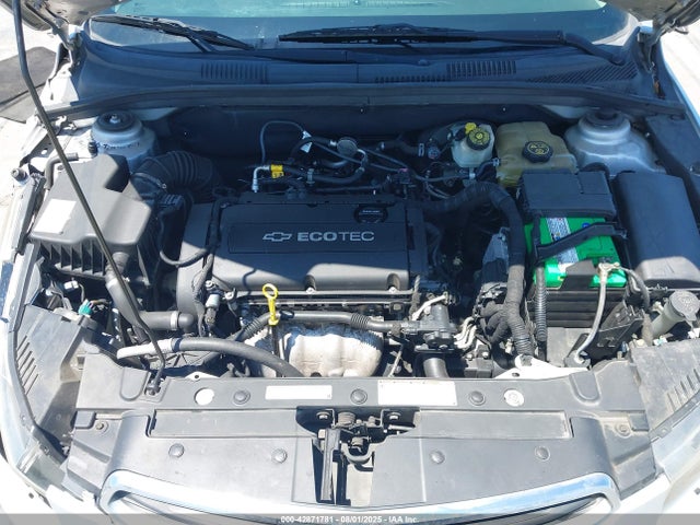1G1PA5SG9F7227179 Chevrolet lwe