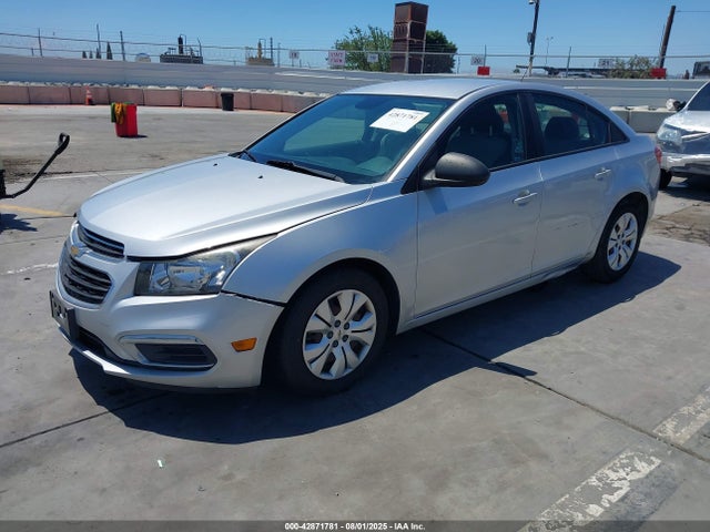 1G1PA5SG9F7227179 Chevrolet lwe