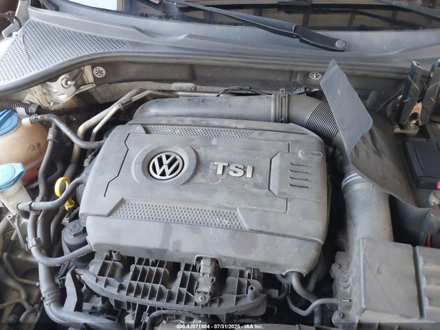 Volkswagen Passat 2014 1VWAT7A32EC056635 Image 10