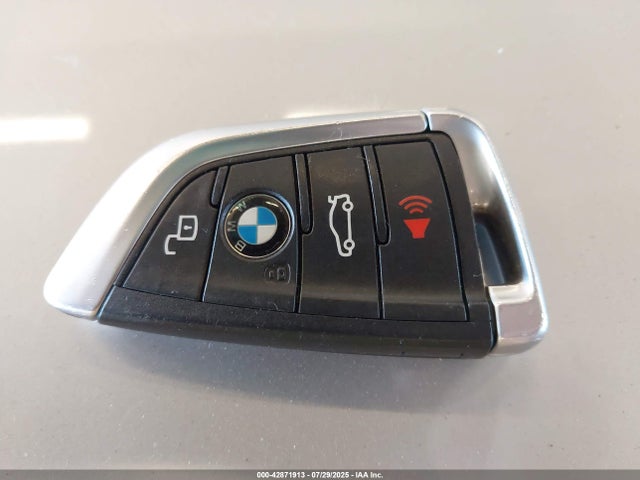 WBA5R1C56KAK08967 BMW 330I