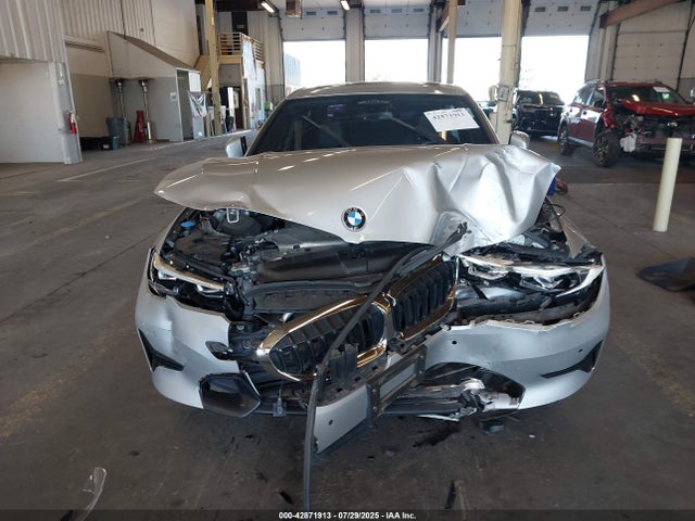 WBA5R1C56KAK08967 BMW 330I