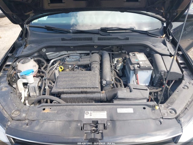Volkswagen 1.4 tsi 2017 3VW2B7AJ2HM304813 Image 10