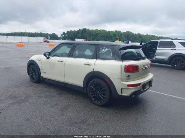 2017 MINI CLUBMAN WMWLU5C35H2E84302 Photo 2