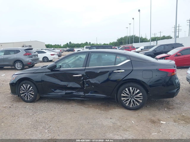 Nissan 2024 2024 1N4BL4DV5RN371075 Image 14
