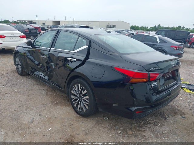 Nissan 2024 2024 1N4BL4DV5RN371075 Image 3