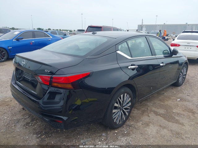 Nissan 2024 2024 1N4BL4DV5RN371075 Image 4