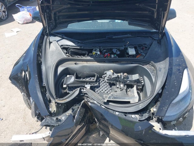 Tesla 2023 2023 5YJ3E1EB9PF593982 Image 9