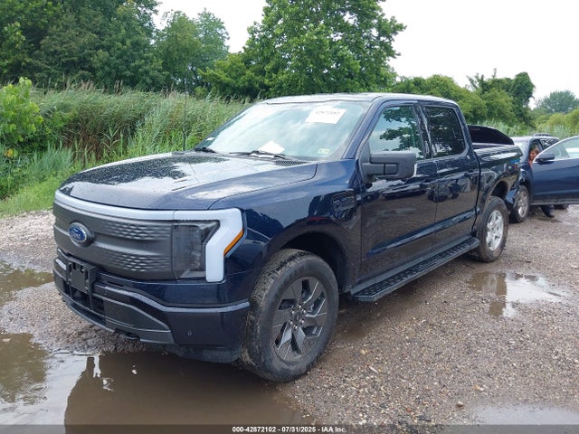Ford 2023 2023 1FT6W1EV7PWG33041 Image 2