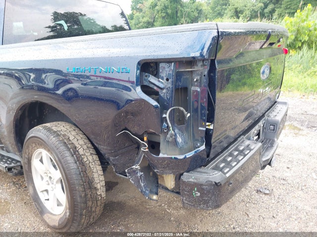 Ford 2023 2023 1FT6W1EV7PWG33041 Image 6