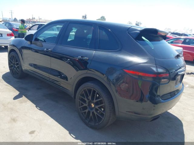 2014 PORSCHE CAYENNE WP1AA2A21ELA05953 Photo 2