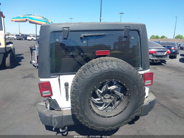 1C4BJWDG9EL254957 Jeep 2014