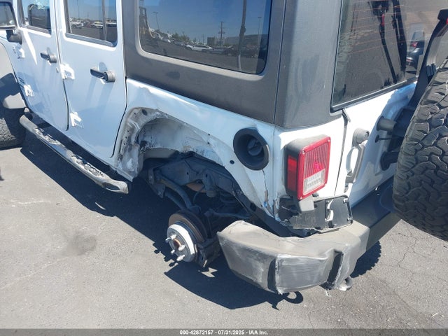 1C4BJWDG9EL254957 Jeep 2014
