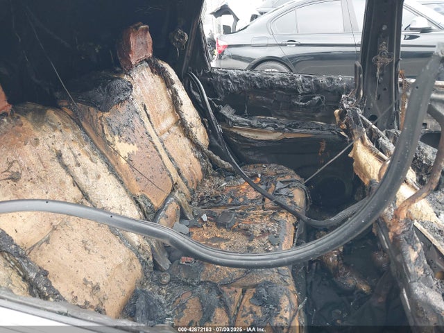 Nissan Rogue 2019 KNMAT2MV0KP560396 Image 8