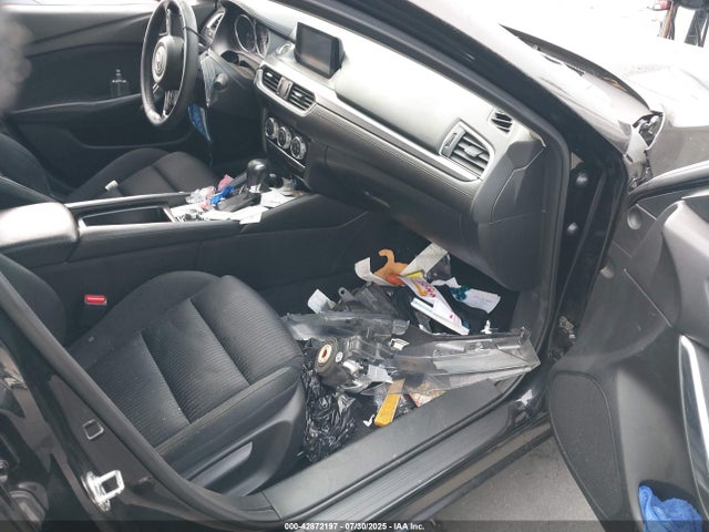 Mazda py 2017 JM1GL1U59H1153483 Image 5