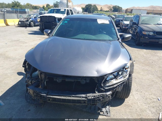 1HGCR2F16HA045109 Honda k24w1