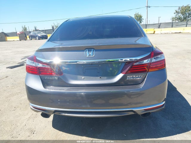 1HGCR2F16HA045109 Honda k24w1