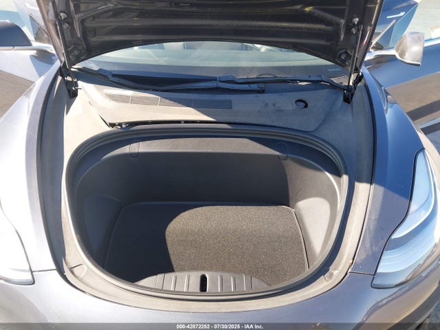 2018 TESLA MODEL 3 5YJ3E1EA8JF024006 Photo 9