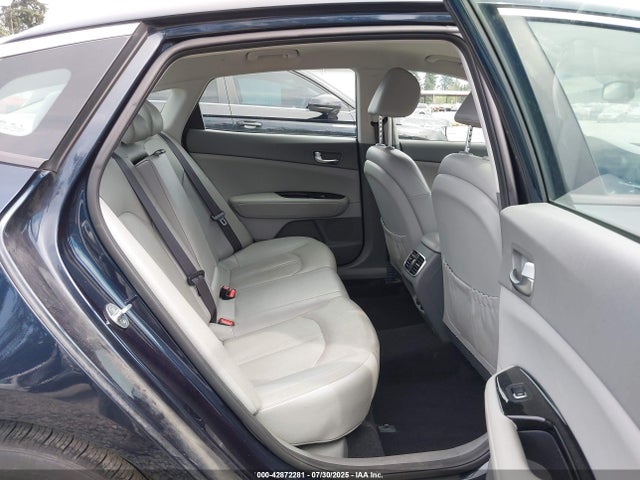 KNAGV4LD7H5007190 KIA 2017