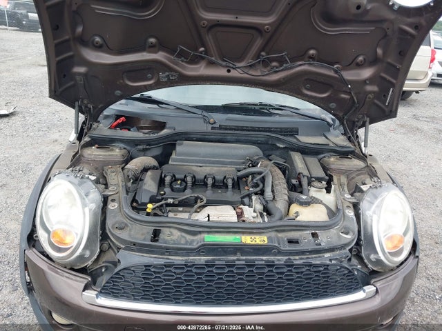 2010 MINI COOPER S CLUBMAN WMWMM3C58ATP94595 Photo 9