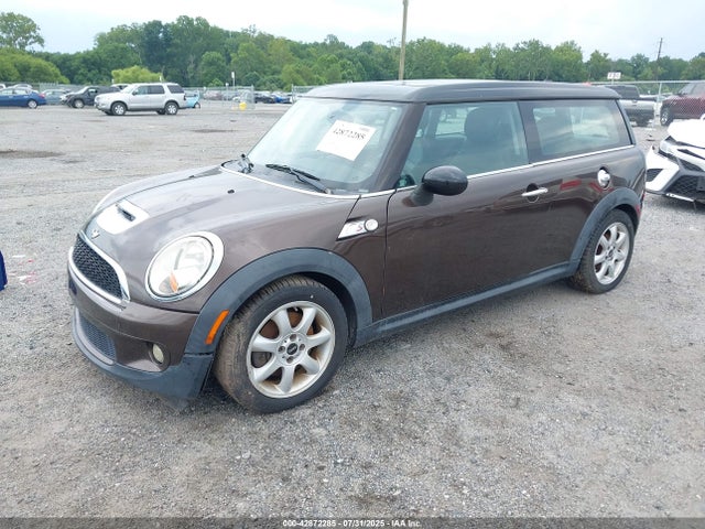 2010 MINI COOPER S CLUBMAN WMWMM3C58ATP94595 Photo 1