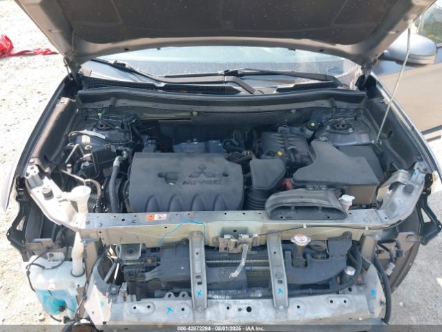 2019 MITSUBISHI OUTLANDER JA4AD3A3XKZ042977 Photo 9