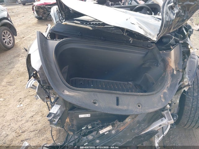 2023 TESLA MODEL Y 7SAYGDEEXPA140336 Photo 9