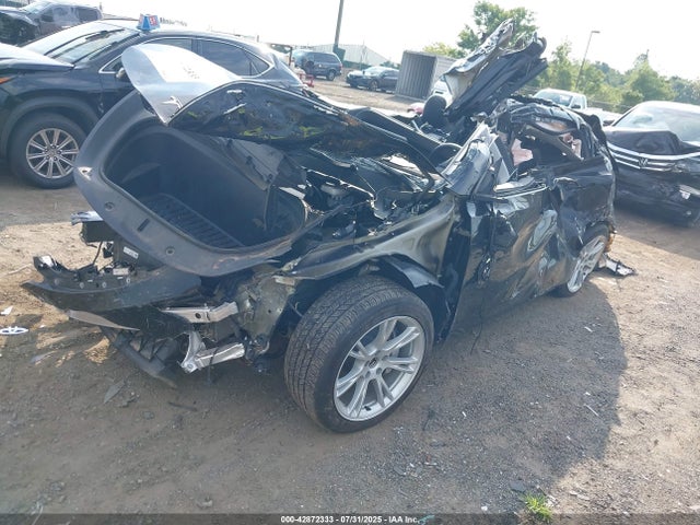2023 TESLA MODEL Y 7SAYGDEEXPA140336 Photo 1
